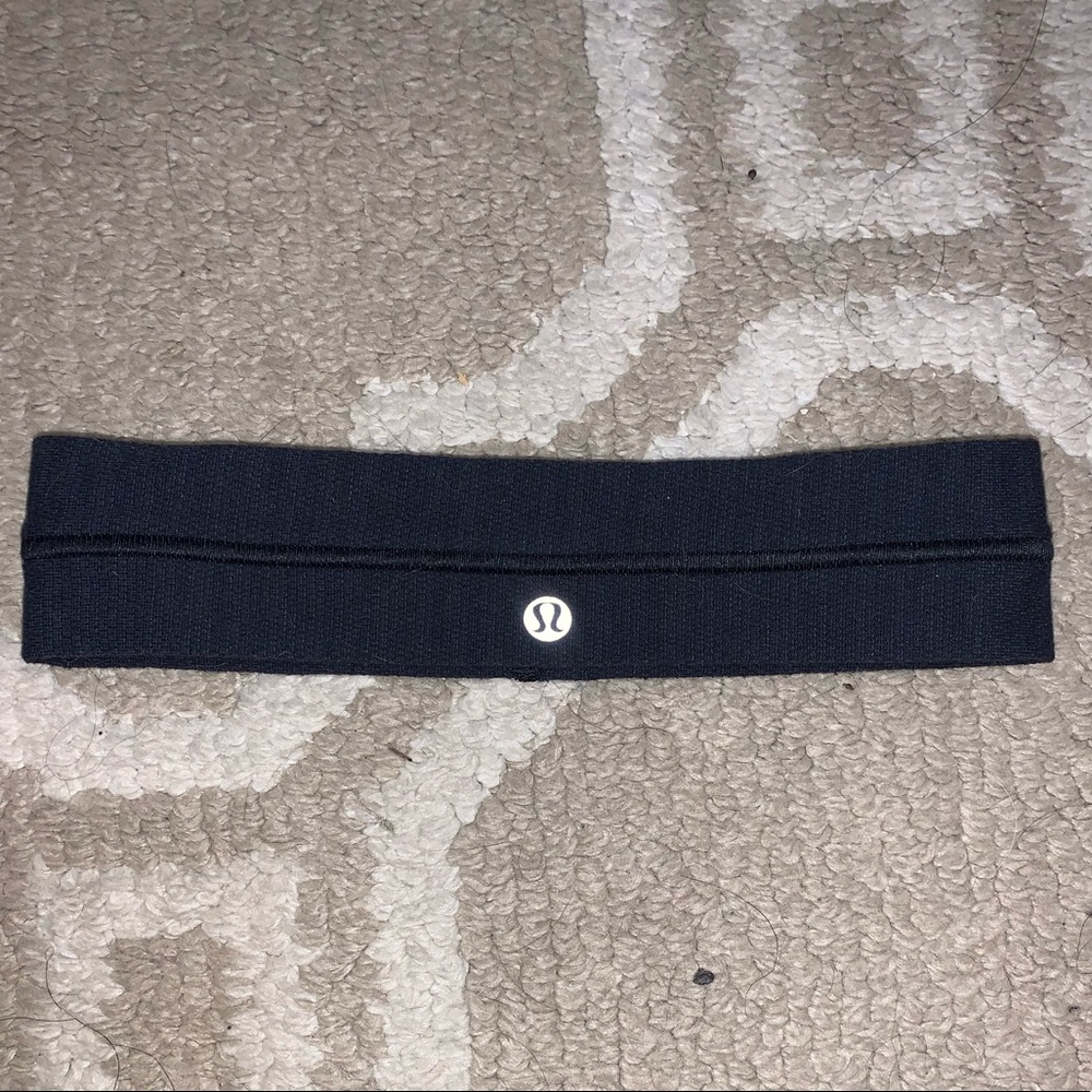 Lululemon headband!! Worn twice!